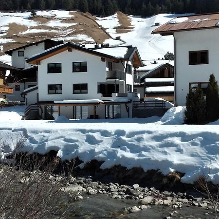 Apart Alpenjuwel Appartement Sankt Leonhard im Pitztal Buitenkant foto