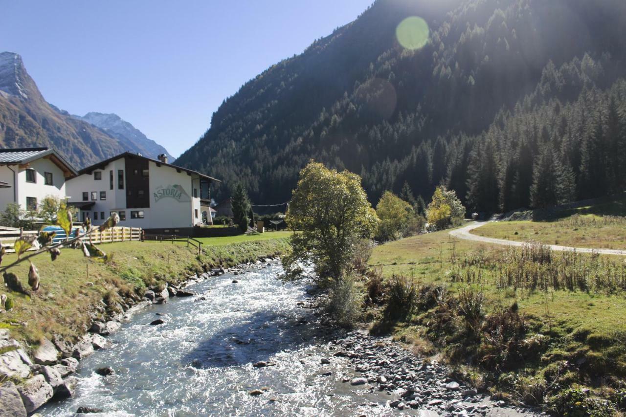 Apart Alpenjuwel Appartement Sankt Leonhard im Pitztal Buitenkant foto